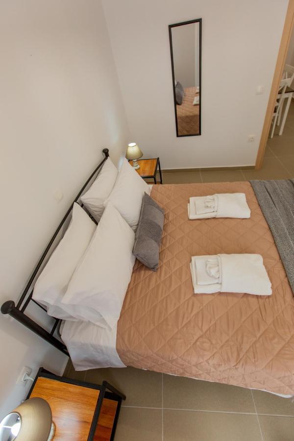 Costos Condos New 10B 2 Bedrooms Condo Nafpaktos Buitenkant foto